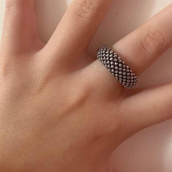 Dyadema Mesh Ring - Picture 2 of 4